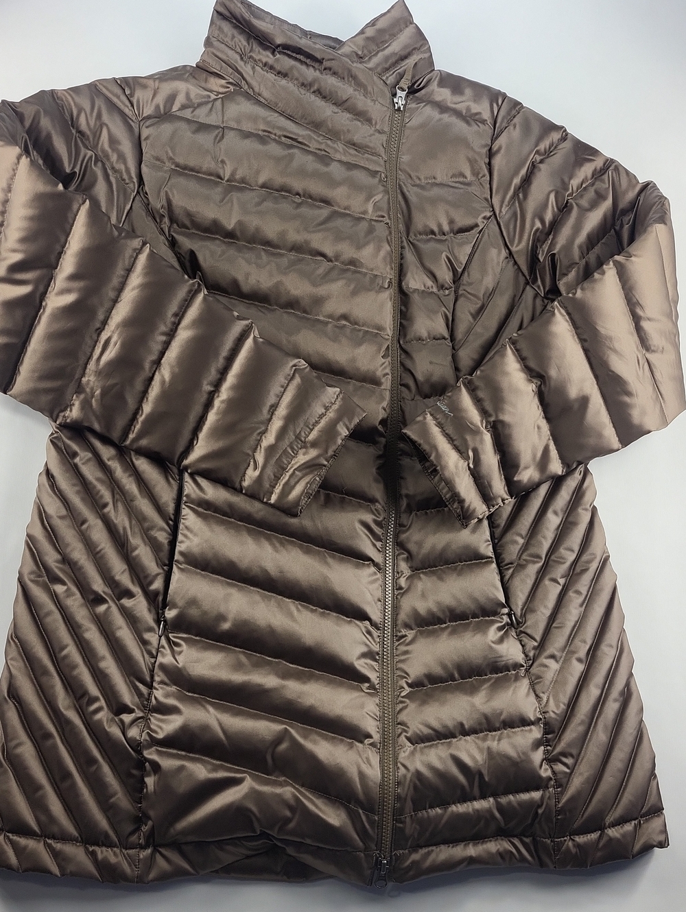 Eddie Bauer Asymmetrical Zip Lightweight Down Puffer Jacket